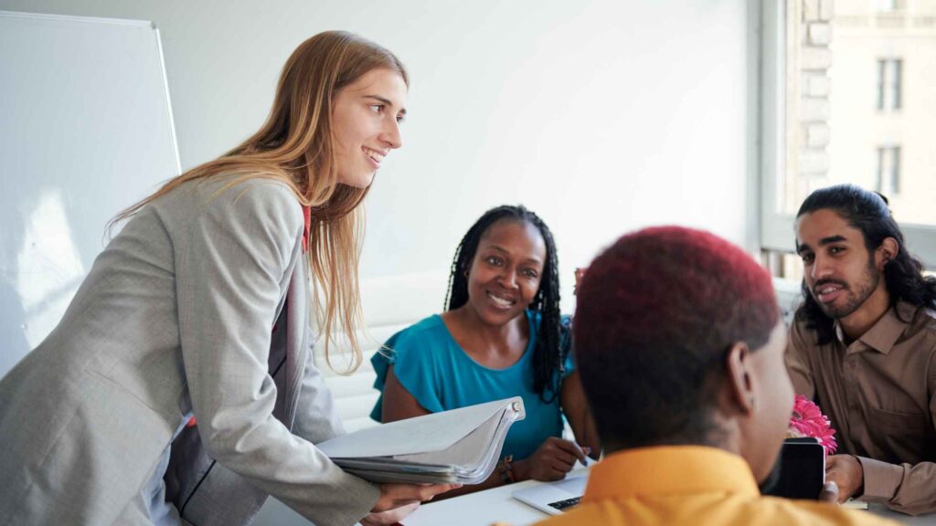 The Pros of Using PLR in 2025